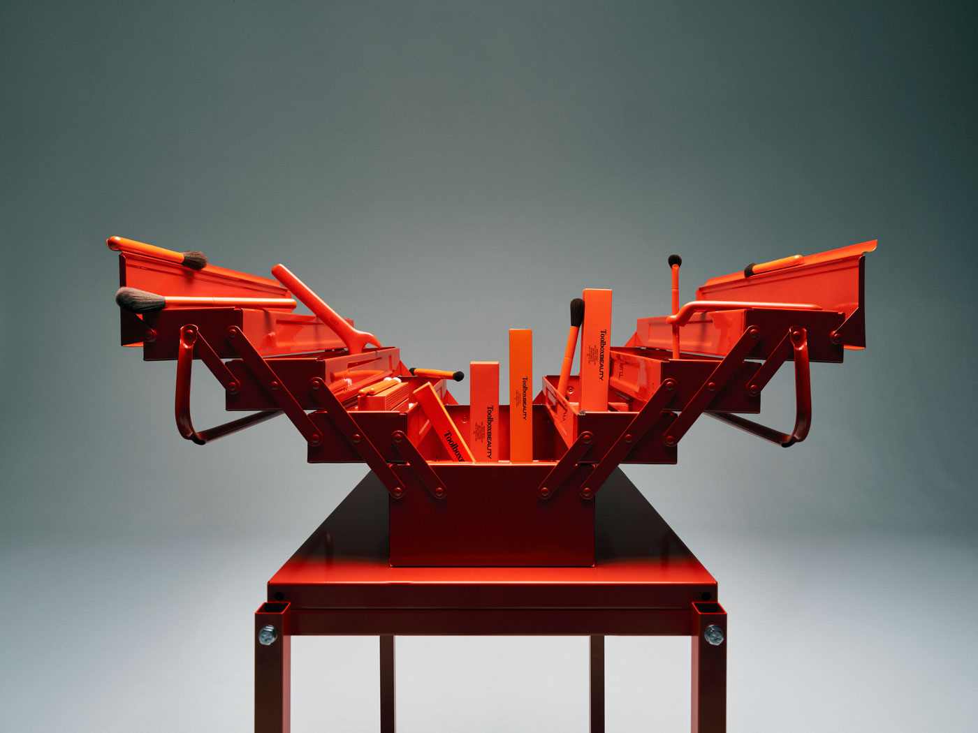 ToolboxBeauty – Still life – Brushes