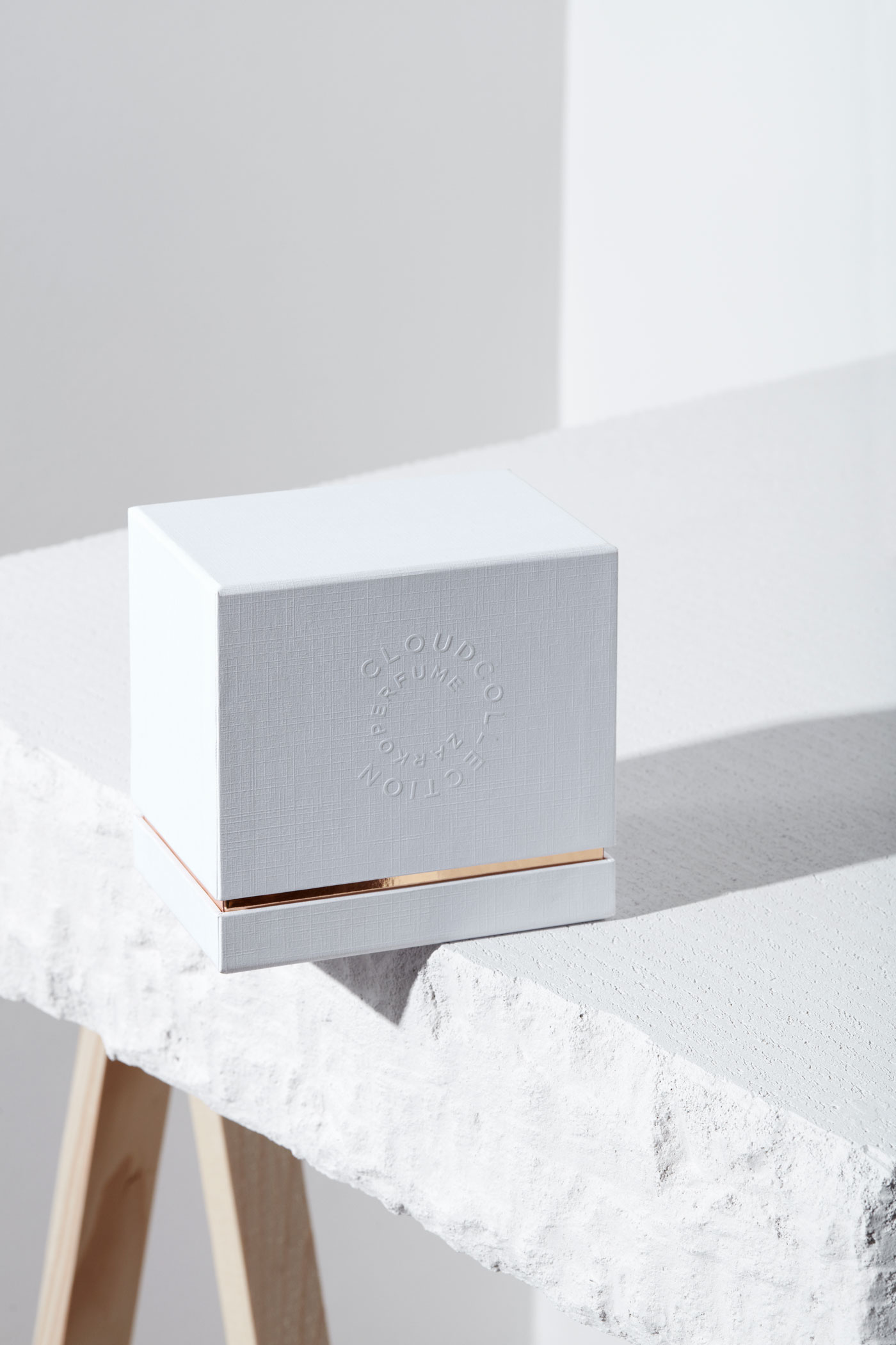 Zarko Perfume – Cloud Collection – Packaging 01 detail